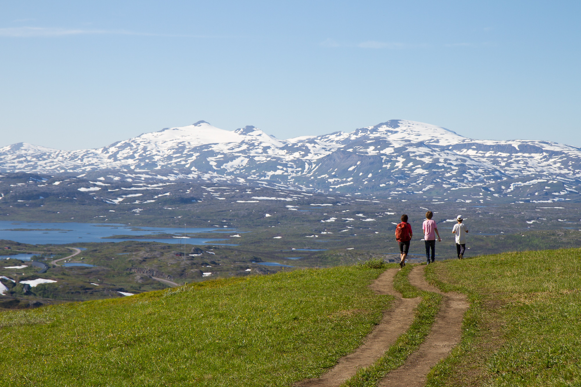 View of Vassijaure från Kärkegagge.