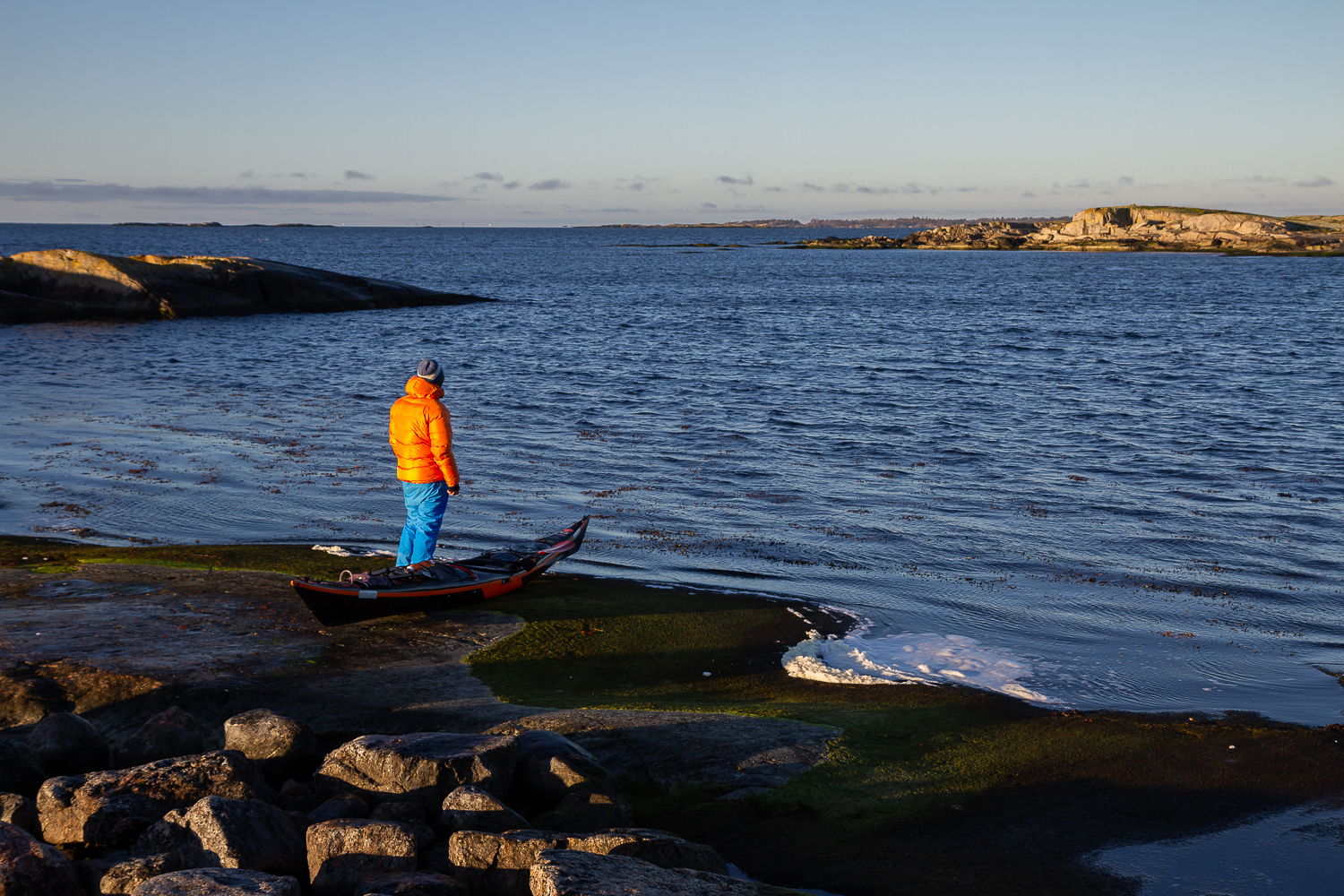 Kajakpaddlare på Garkast, Sörmlands skärgård