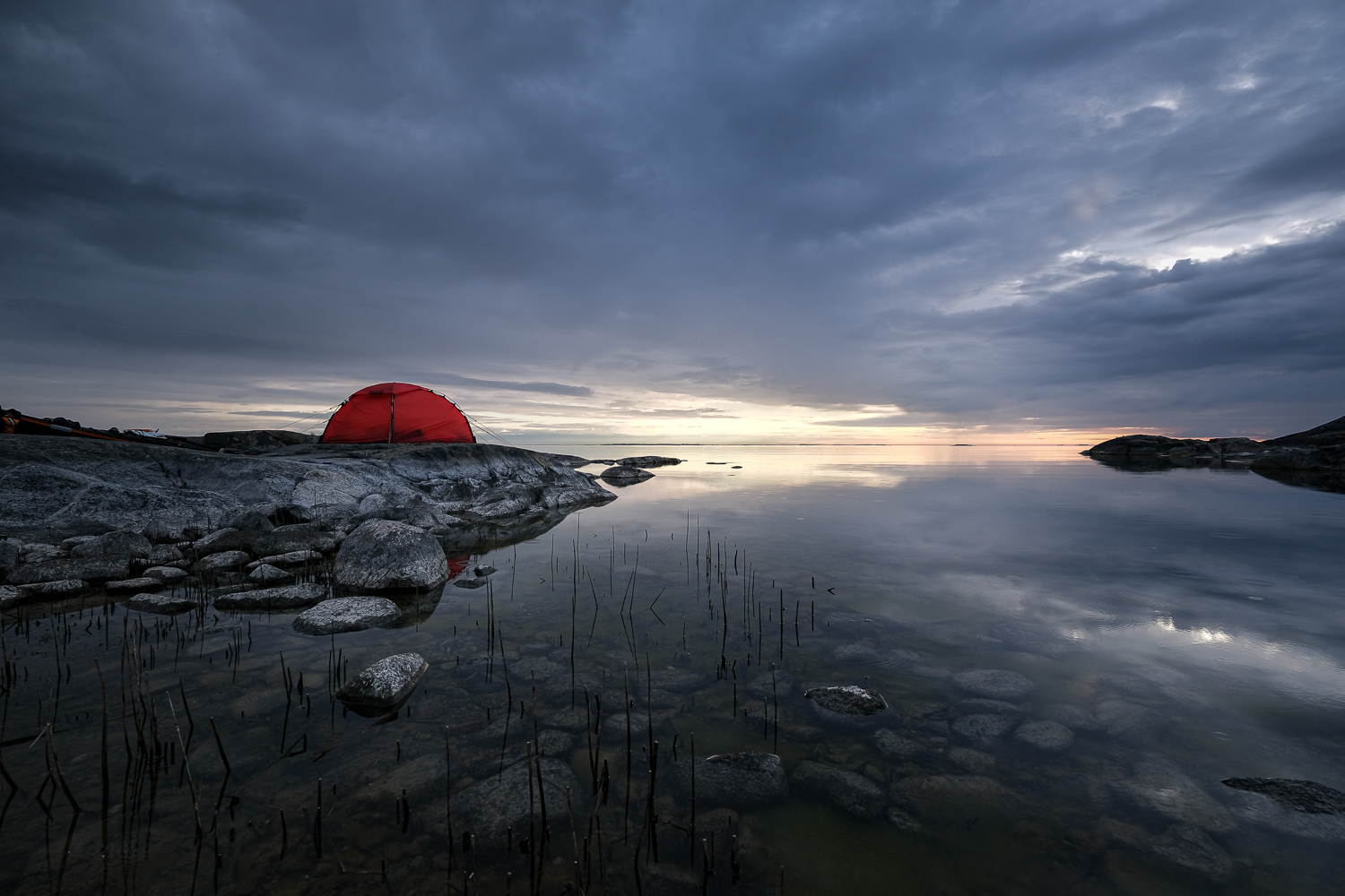 Tält på Vindelskär, Kobbfjärden, Stockholms skärgård