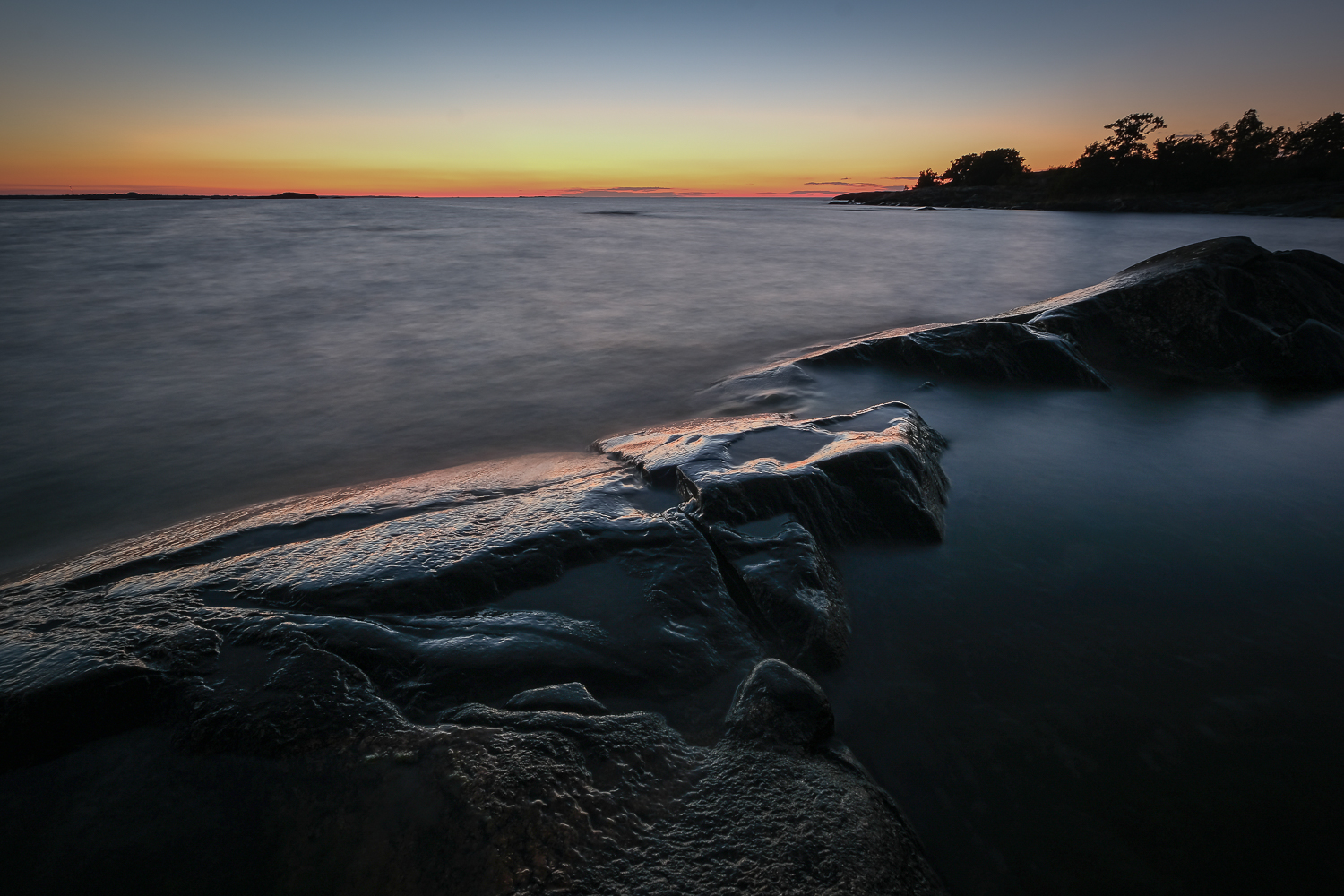 Skymning över Fluttuskären, östra Gräsö naturreservat